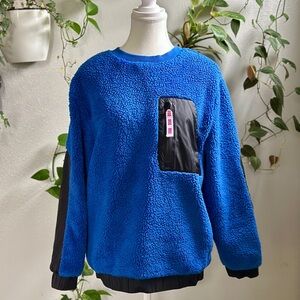 UGG RTW Blue Sherpa Pullover Sweatshirt – XS